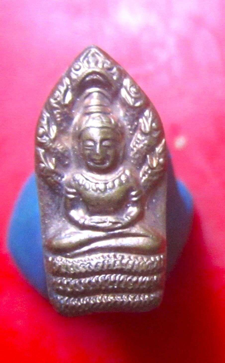พระปรกโพธิ์ใบมะขาม หลัง จิ้งจก เนื้อทองแดง ไม่ทราบที่