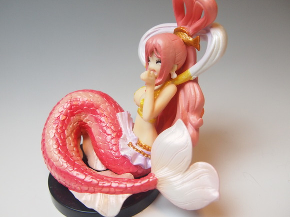 Shirahoshi Extra Version ของแท้ JP แมวทอง - Half Age Characters Bandai [โมเดลวันพีช]