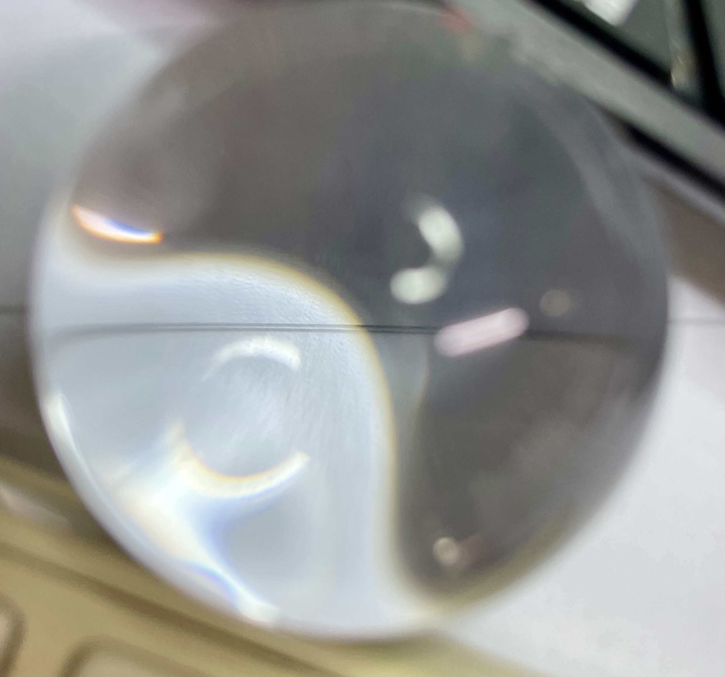 ดวงแก้วจุยเจีย เส้นผ่านศูนย์กลาง 4.2 cm. ใสมากๆ ใสกิ๊ก