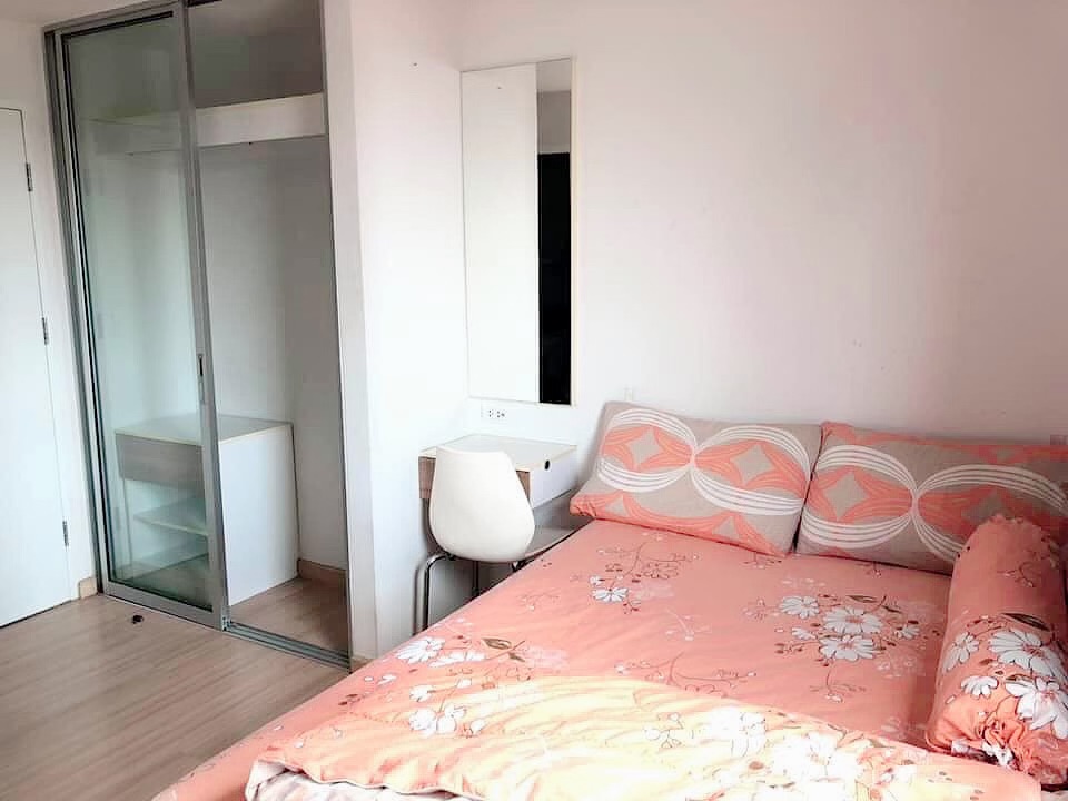 คอนโดขาย-ให้เช่า The Viva Condo Petchkasem 68 (เดอะ วีว่า คอนโด เพชรเกษม 68) 47.41 ตรม. ชั้น5 วิวสระว่ายน้ำ 2 ห้องนอน 1 ห้องน้ำ ราคา 13,000 บาท/เดือน หรือขายราคา 2,900,000 บาท