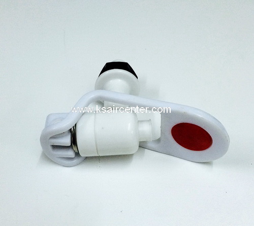 ก๊อกเกลียวนอก นํ้าร้อน สีแดง SP (รหัสสินค้า 003009)