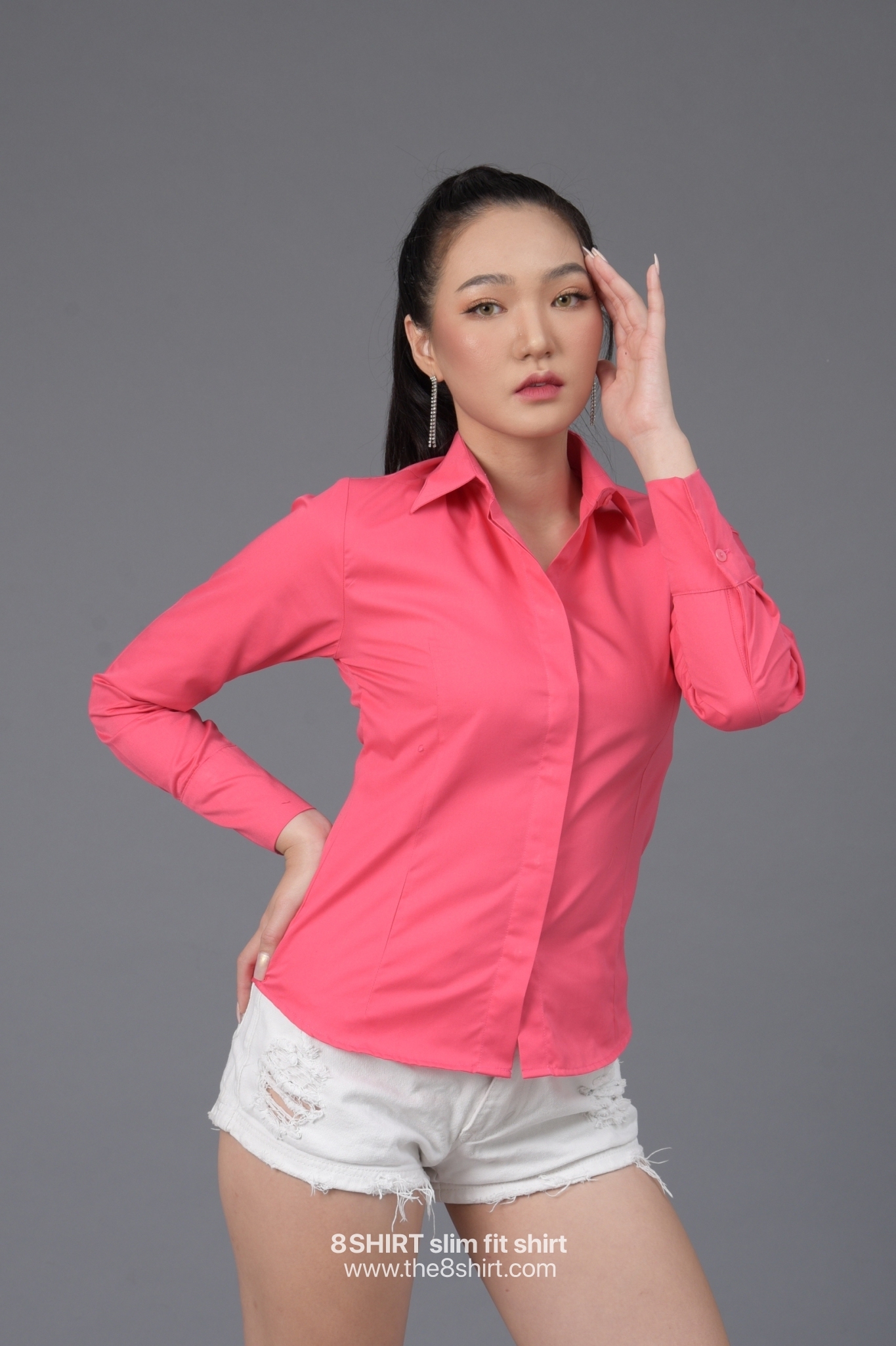 เสื้อเชิ้ตผู้หญิง ชมพูสด (HOT PINK) สลิมฟิต เข้ารูป แขนยาว เสื้อเชิ้ตทำงาน เสื้อยูนิฟอร์ม แบรนด์ 8SHIRT slim fit shirt พร้อมส่ง