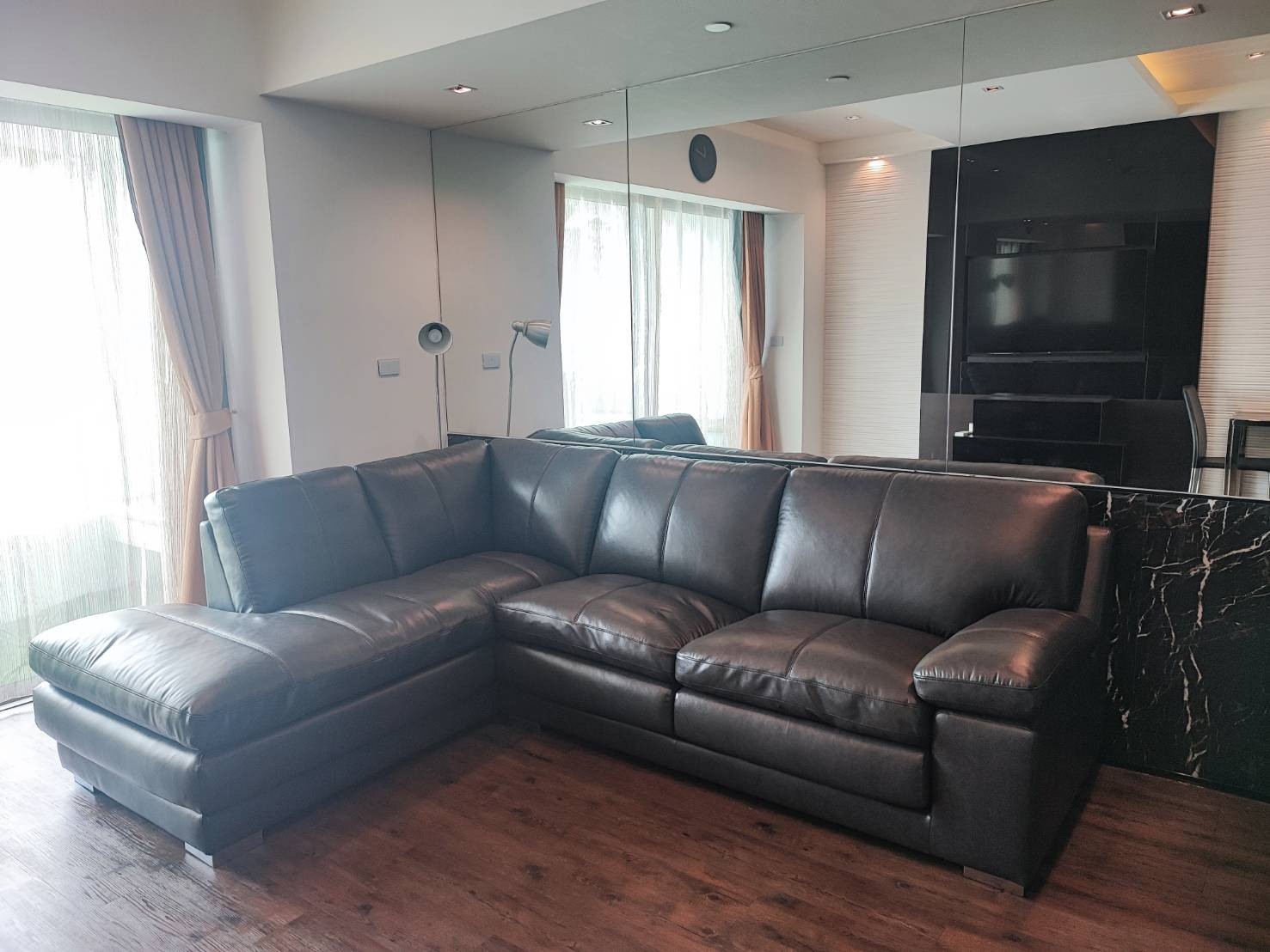 ให้เช่า คอนโดเดอะพาโน ชั้น 23 ริมแม่น้ำเจ้าพระยา 63 ตารางเมตร 1ห้องนอน คอนโดมิเนียมหรูระดับ 6 ดาว