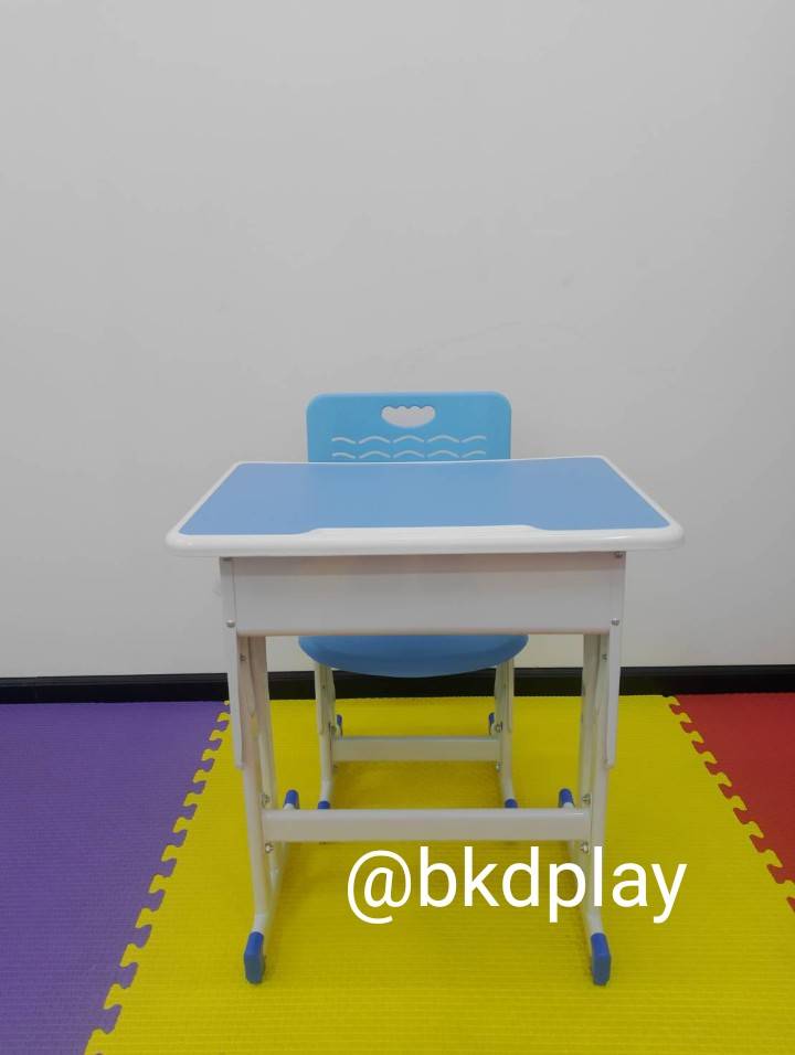ชุดโต๊ะอนุบาล-ประถม ชุดโต๊เก้าอี้เรียนเดี่ยว ปรับระดับได้ ขาคู่ นักเรียนประถม, โต๊ะเรียนเดี่ยว โต๊ะนักเรียนประถม-มัธยม โต๊ะเขียนหนังสือ เฟอร์นิเจอร์เด็ก พร้อมส่ง