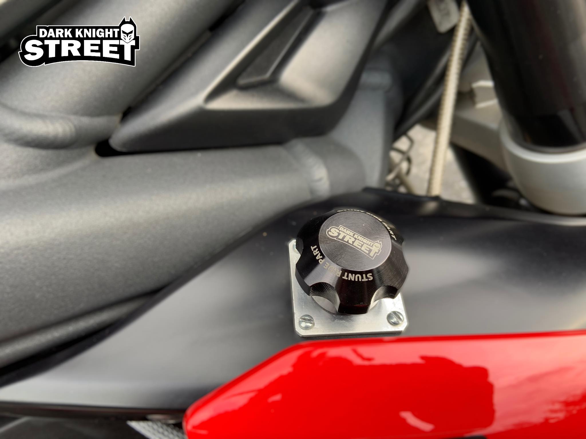 Triump Street triple 675 Idle adjusters Rpm