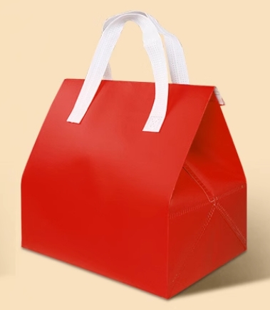 ถุงหิ้วเก็บความเย็นพิมพ์ลาย ถุงฟอยล์เก็บความเย็น ถุงเก็บอุณหภูมิ ถุงไอติม ถุงกาแฟ ถุงเค้ก พิมพ์ Logo ได้