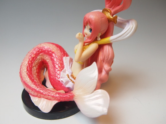 Shirahoshi ของแท้ JP แมวทอง - Half Age Characters Bandai [โมเดลวันพีช]