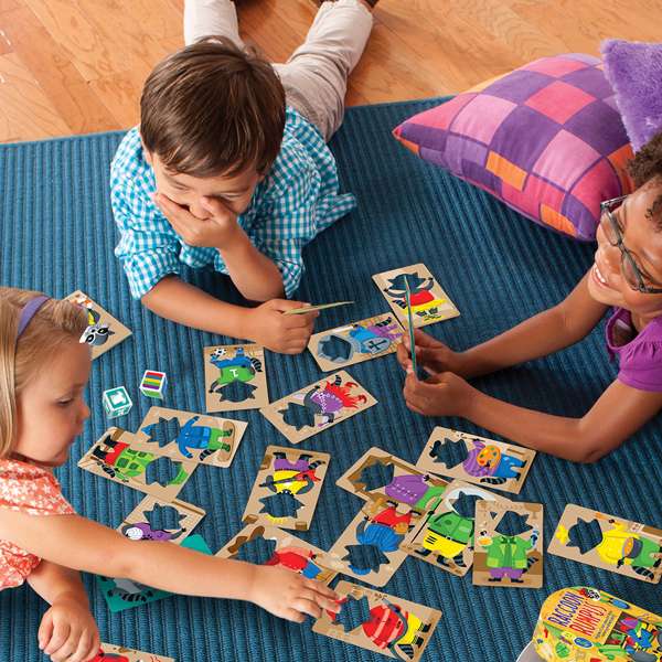 ชุดฝึกแต่งกาย แรคคูนบุกตู้เสื้อผ้า สื่อการสอนอนุบาล,ปฐมวัย,ของเล่นเสริมพัฒนาการ, ของเล่นเสริมทักษะ