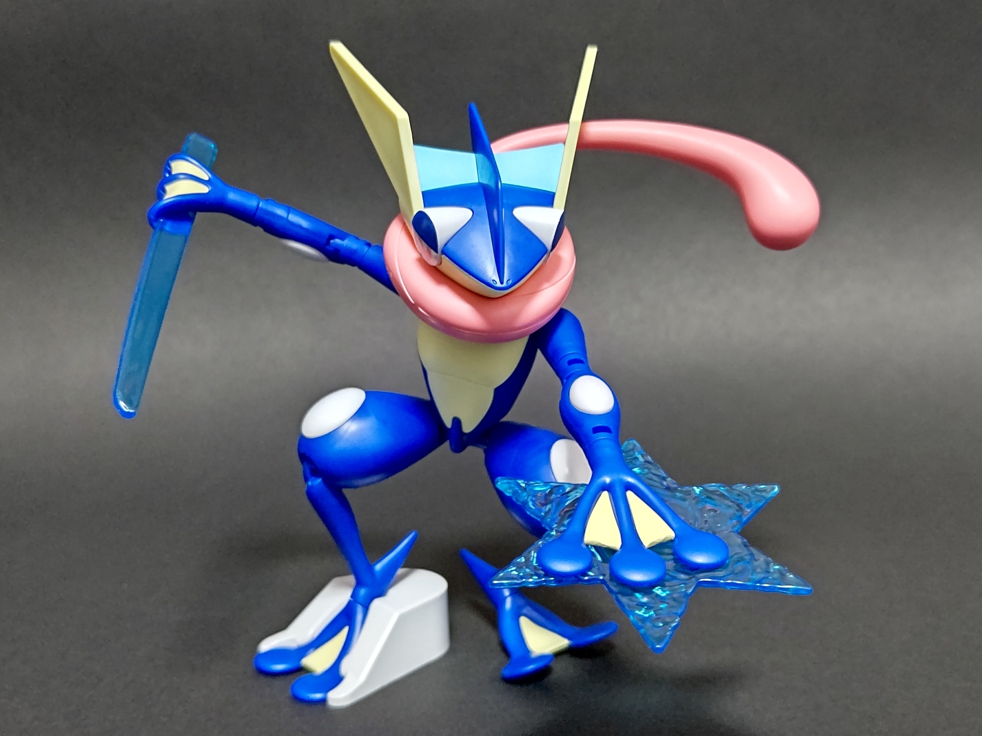 Greninja (แบบประกอบ) ของแท้ JP - Pokemon Plamo Bandai [โมเดลโปเกมอน]