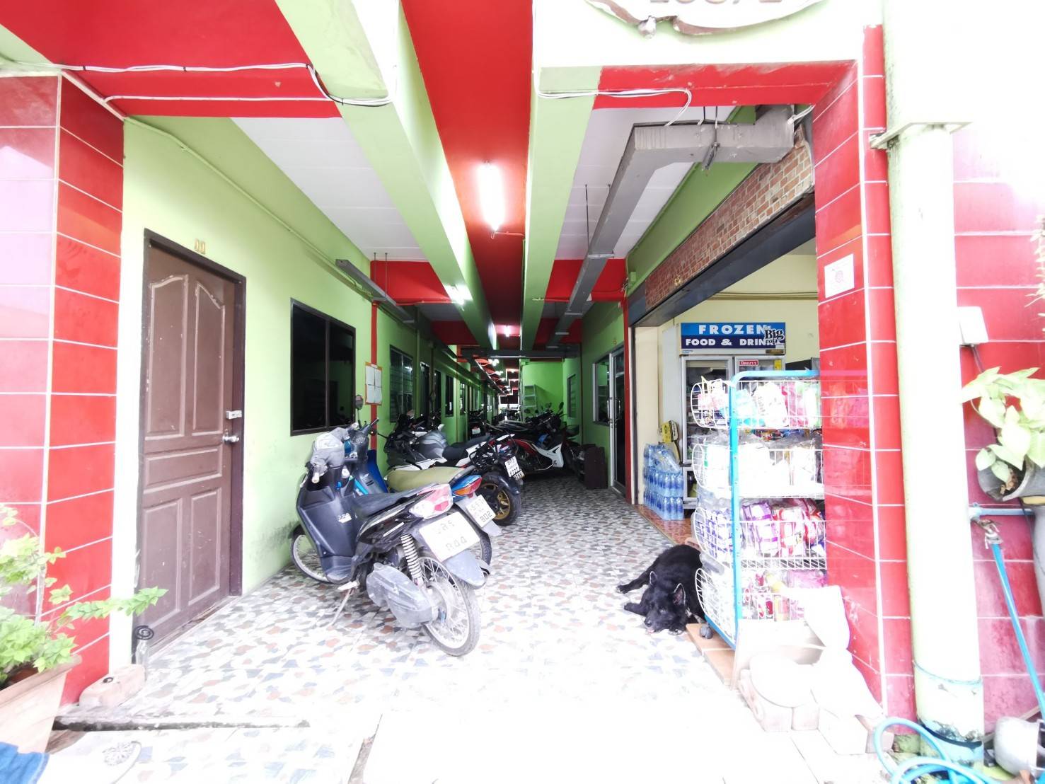 ขายอพาร์ทเมนต์ แสมดำ 65 ห้อง