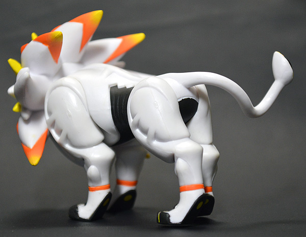 Solgaleo ของแท้ JP - Monster Collection Takara Tomy [โมเดลโปเกมอน]