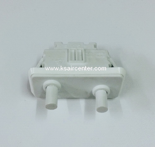 สวิทซ์ตู้เย็น TOSHIBA แบบ 3 ขา 2 ปุ่ม DS-6A