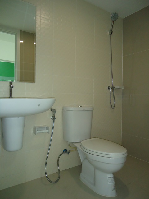 ขายทาวน์เฮ้าส์ 2 ชั้น พฤกษาวิลล์77 ติดถนน พุทธมณฑลสาย4 บ้านใหม่ ทำเลดี หลังริมใน ทิศดี ไม่ร้อน 33.3 ตารางวา