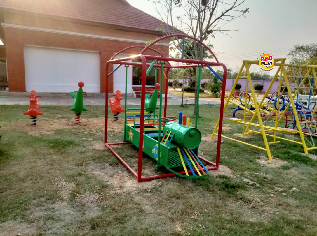 ชุดรวมรถไฟ, เครื่องเล่นสนามกลางแจ้ง , เครื่องเล่นสนามแบบเหล็ก,ชิงช้า,สไลเดอร์,โยกเยกเหล็ก, ม้าหมุน, OutdoorPlayground, ราคาโรงงาน ขนาด 150x320x170 ซม.