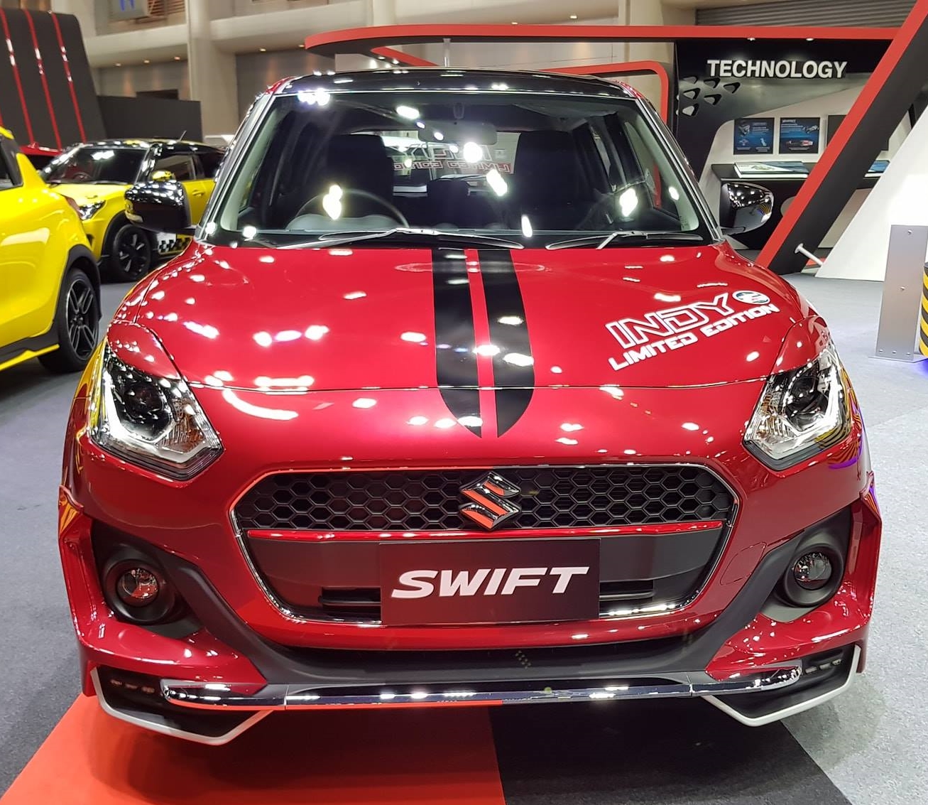 8.9Den&Tithum VS Suzuki Swift'18-ปัจจุบัน [สปอร์ตเหนือระดับลงตัวพร้อมแล้วที่จะก้าวไปกับคุณๆ]