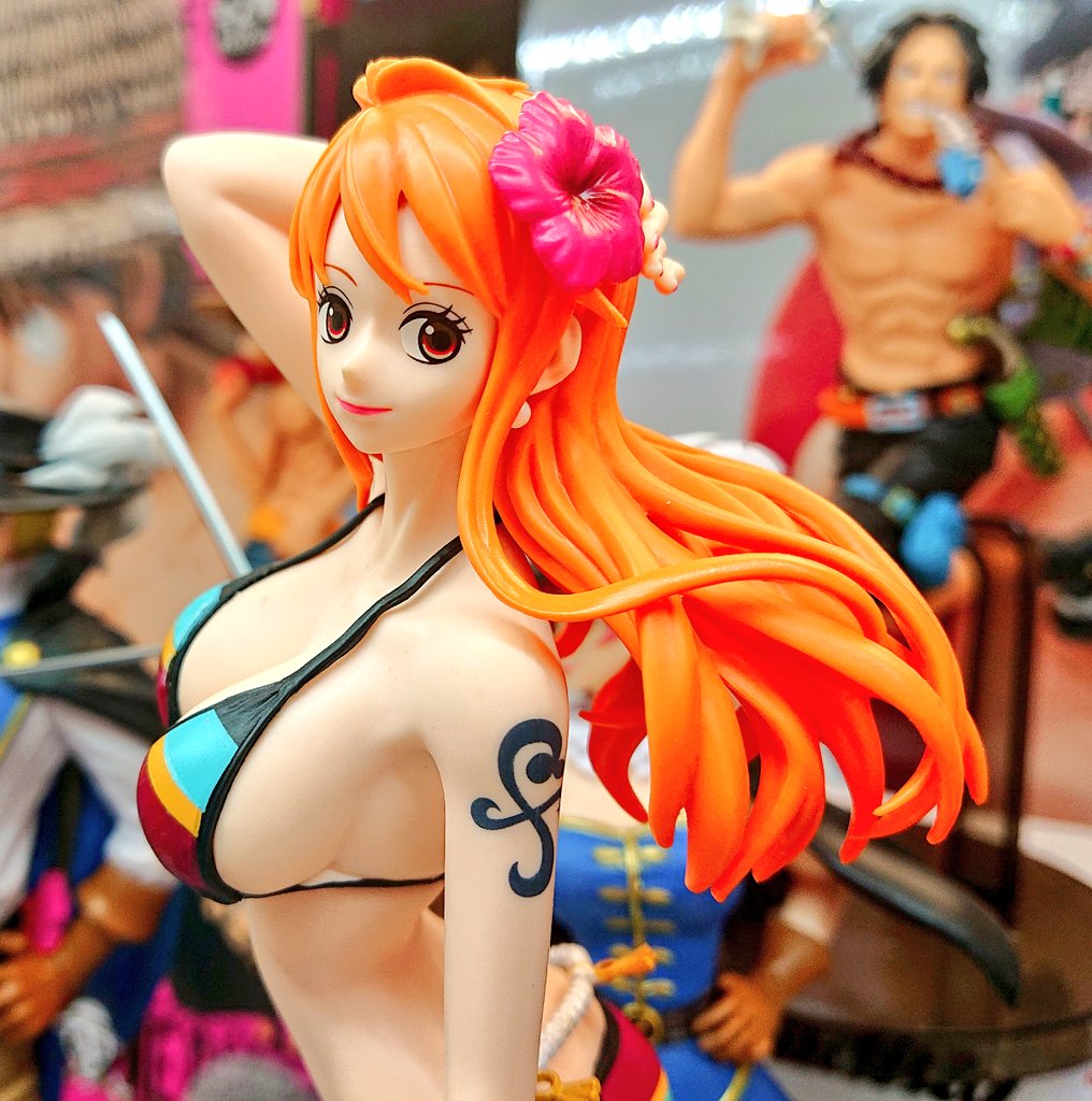 Nami Color Walk Style ของแท้ JP แมวทอง - Glitter & Glamours Banpresto [โมเดลวันพีช]