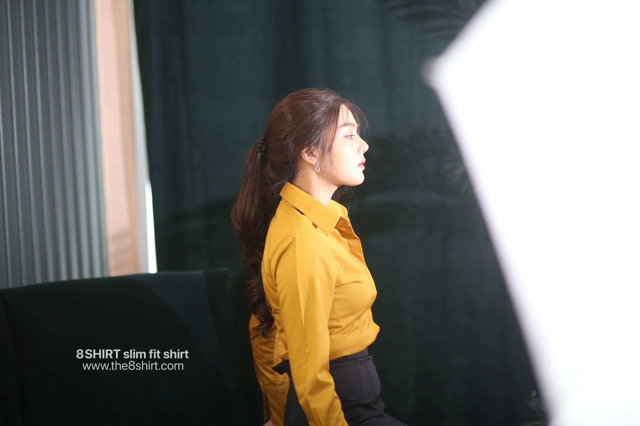 เสื้อเชิ้ตผู้หญิง สีเหลืองมัสตาร์ด (Mustard yellow) สลิมฟิต เข้ารูป แขนยาว เสื้อเชิ้ตทำงาน เสื้อยูนิฟอร์ม แบรนด์ 8SHIRT slim fit shirt พร้อมส่ง