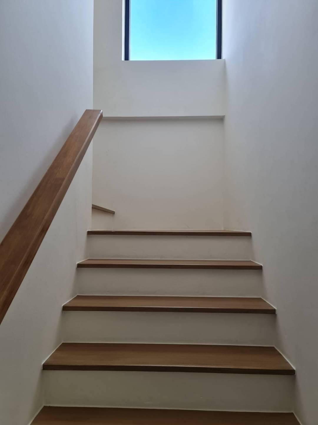 ขายทาวน์โฮม 3ชั้น 37ตร.ว. เพชรเกษม69(เลียบคลองฝั่งใต้)