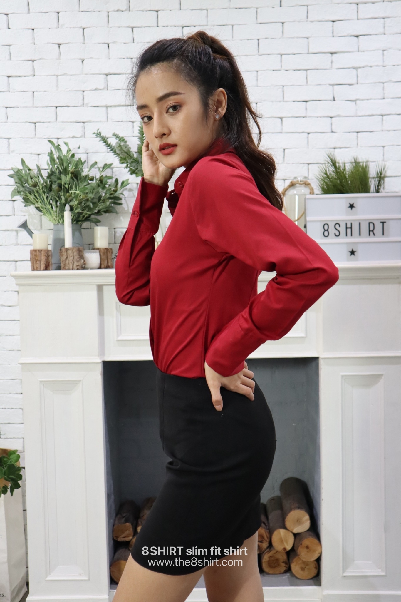 เสื้อเชิ้ตผู้หญิง แดงเลือดนก (Maroon Red) สลิมฟิต เข้ารูป แขนยาว เสื้อเชิ้ตทำงาน เสื้อยูนิฟอร์ม แบรนด์ 8SHIRT slim fit shirt พร้อมส่ง