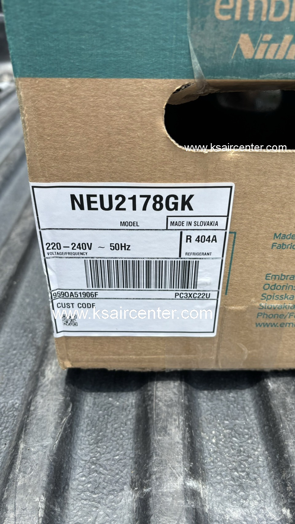 คอมเพรสเซอร์ ตู้เย็น/ตู้แช่ EMBRACO