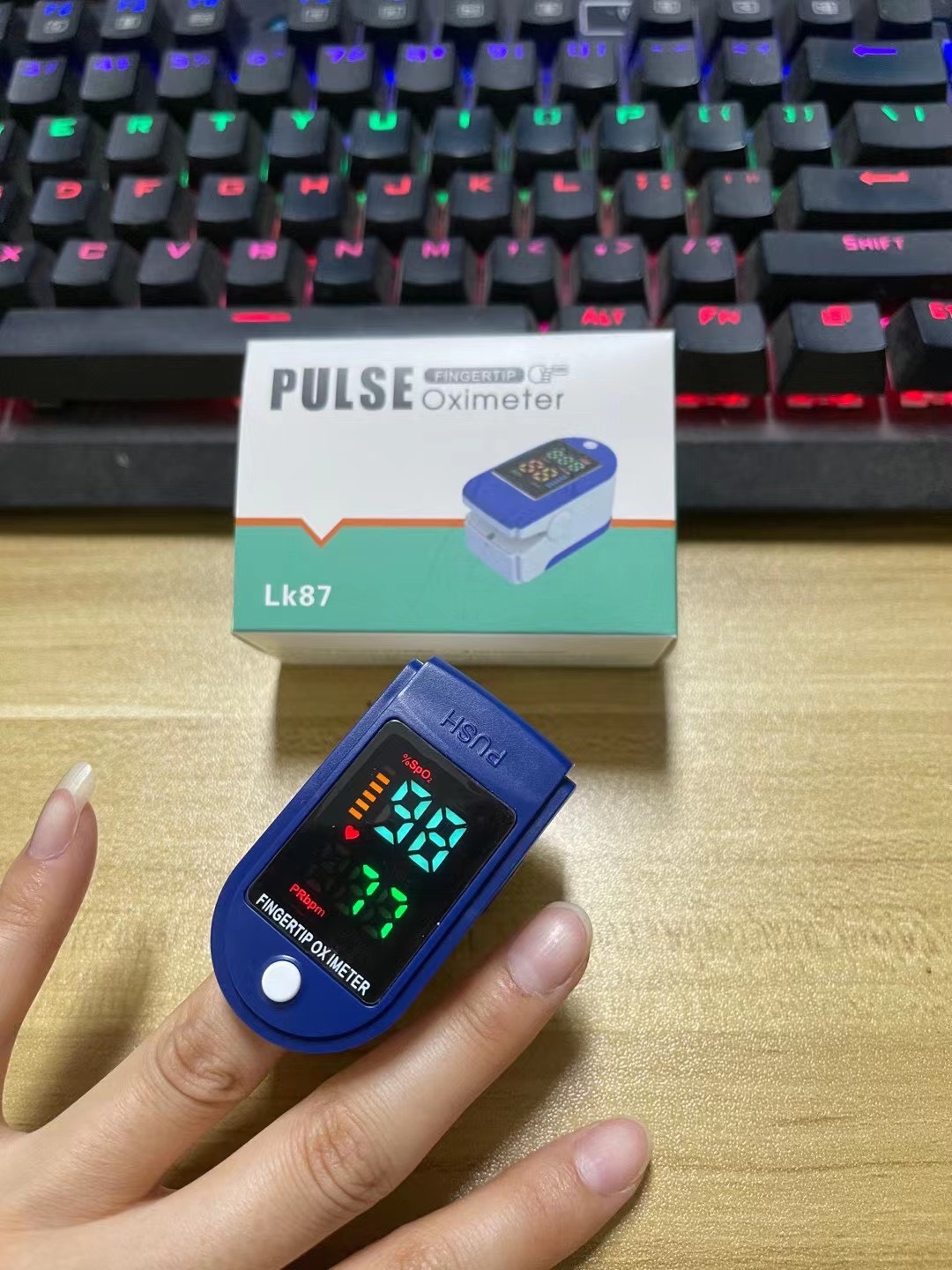 เครื่องวัดออกซิเจน PULSE พร้อมถ่าน3A Panasonic