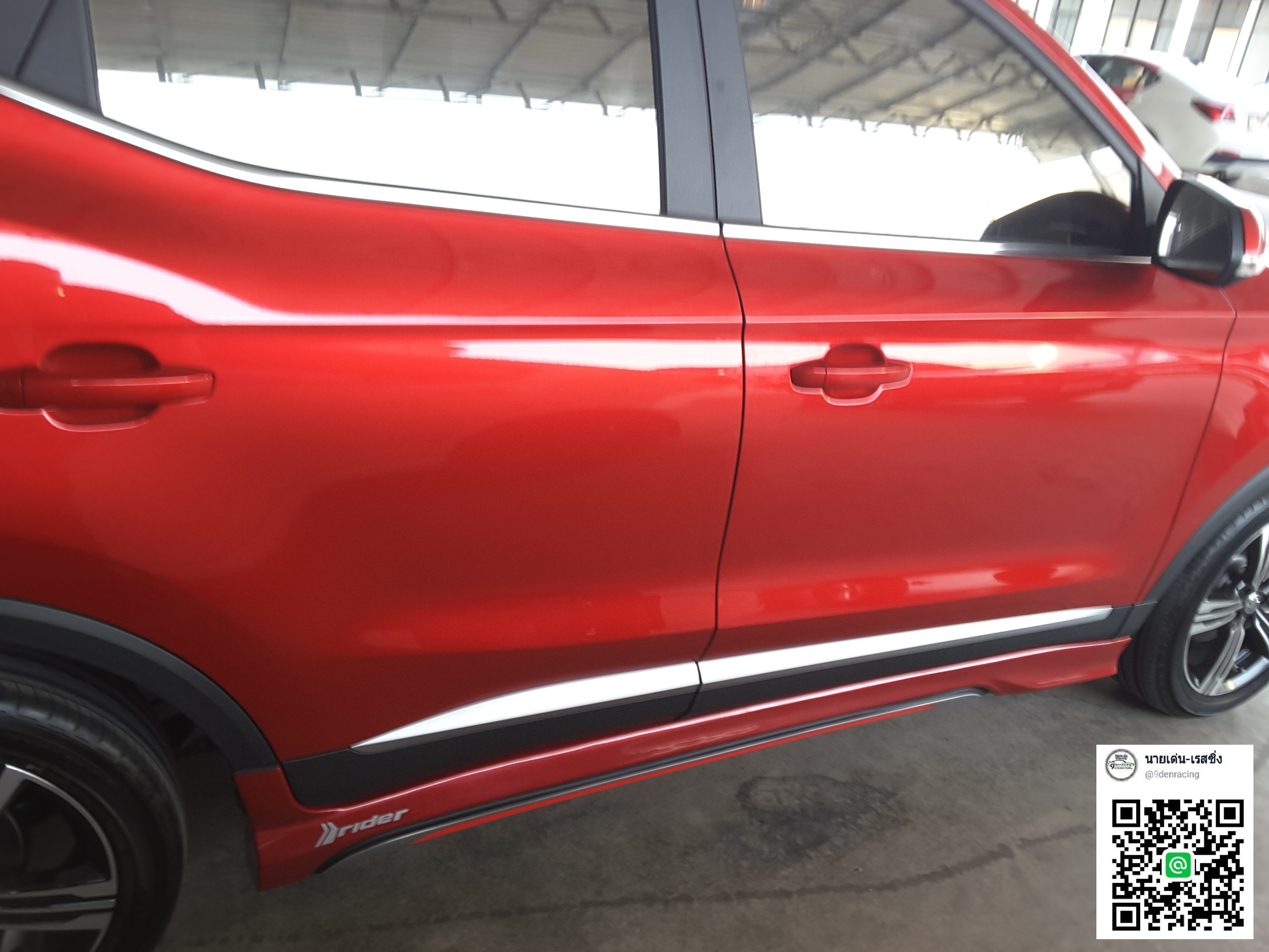 Rider-M(V.2) VS MG-ZS'17-On [ชุดแต่งสำหรับผู้นิยมความแตกต่างตั้งแต่ระดับแนวความคิด เชิญสัมผัสความต่างได้ด้วยตัวคุณเองที่นี่วันนี้]