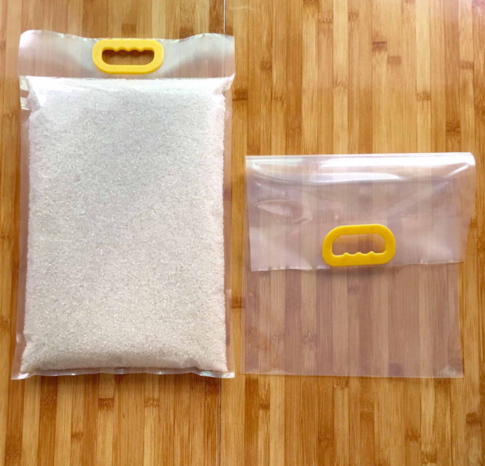 ถุงพลาสติกพร้อมพลาสติกรองมือสอด