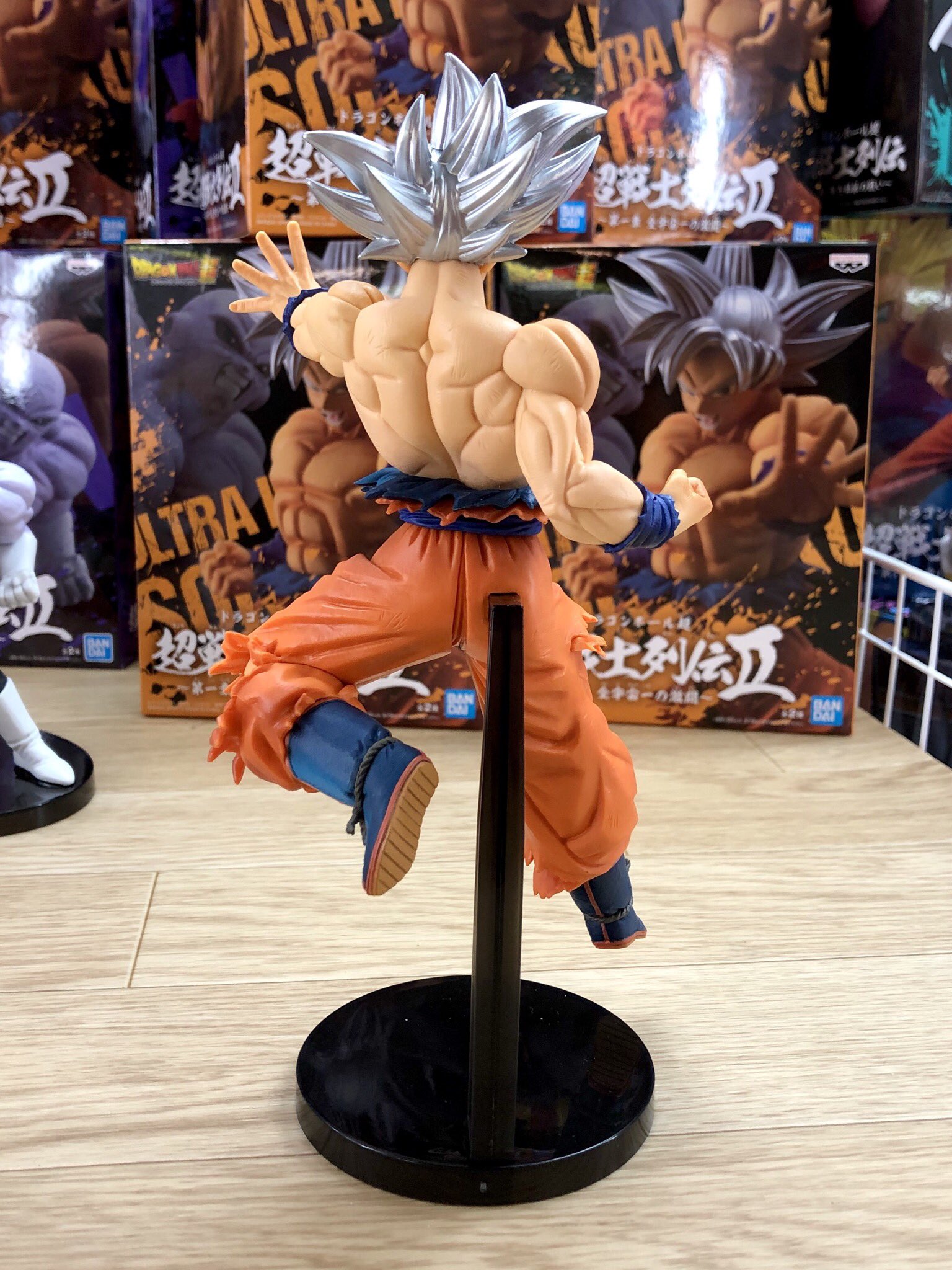Goku Ultra Instinct ของแท้ JP แมวทอง - Chosenshiretsuden Banpresto [โมเดลดราก้อนบอล]