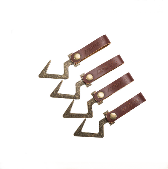 Bello Leather Hanger