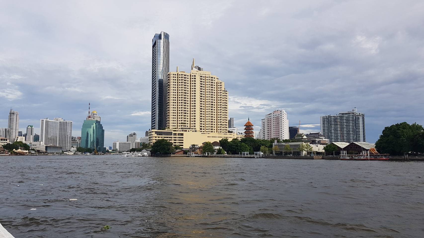 คอนโด บ้านเจ้าพระยา : 78.18 ตารางเมตร คลองสาน ใกล้ BTS สะพานตากสิน ขายถูกที่สุดในโครงการ