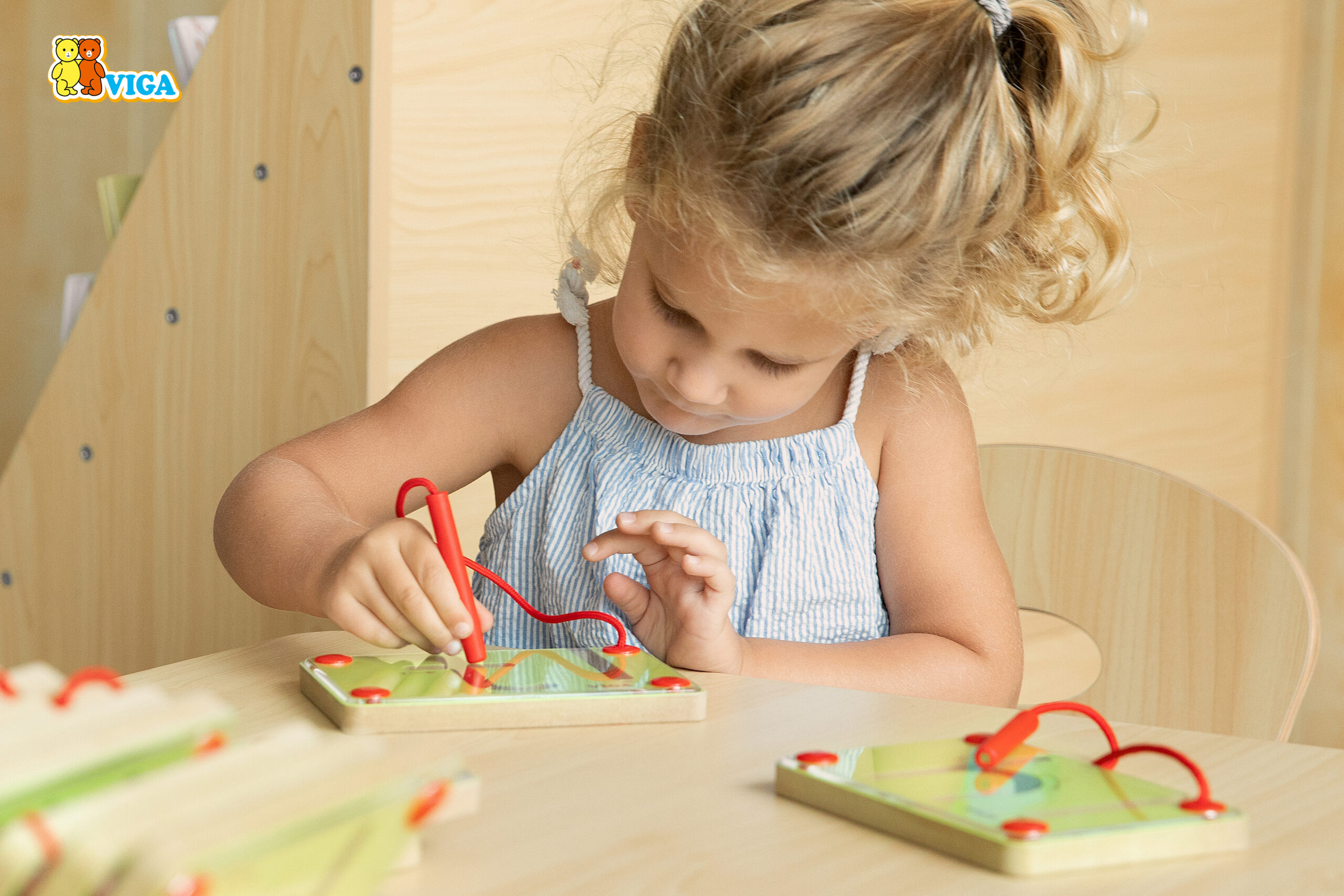 ชุดแท่นไม้แม่เหล็กภาษาอังกฤษ ตัวพิมพ์เล็ก ฝึกการเขียน สื่อการสอนอนุบาล,ปฐมวัย,ของเล่นเสริมพัฒนาการ, ของเล่นเสริมทักษะ