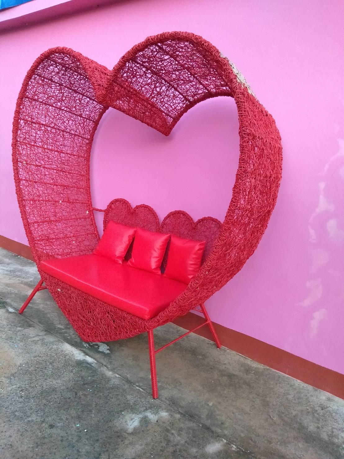 ซุ้มหัวใจ ใหญ่มาก สูง260ซม. พร้อมเบาะ และหมอนอิง