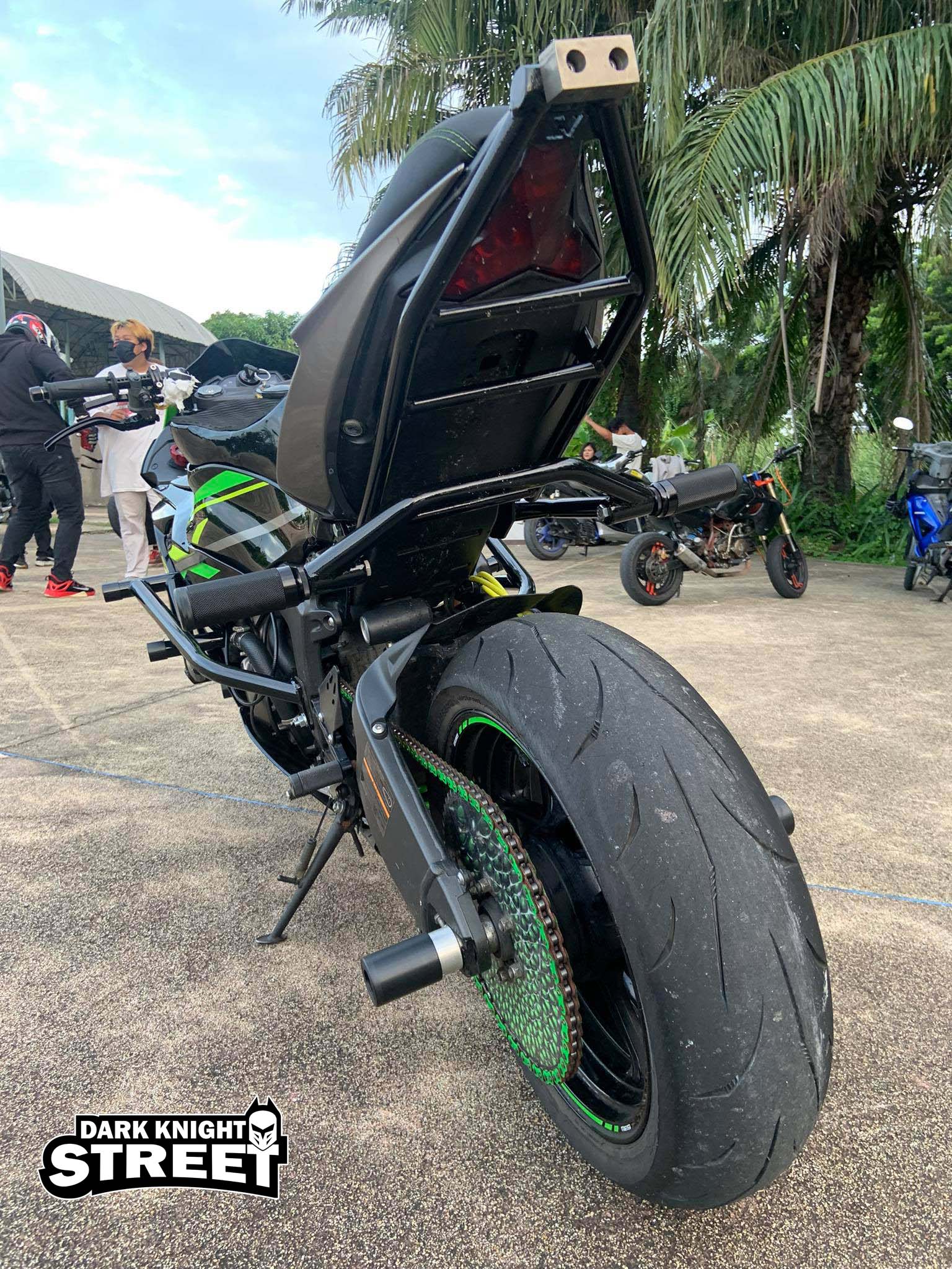 ZX6R Sliders front and rear wheels (2019-2022)