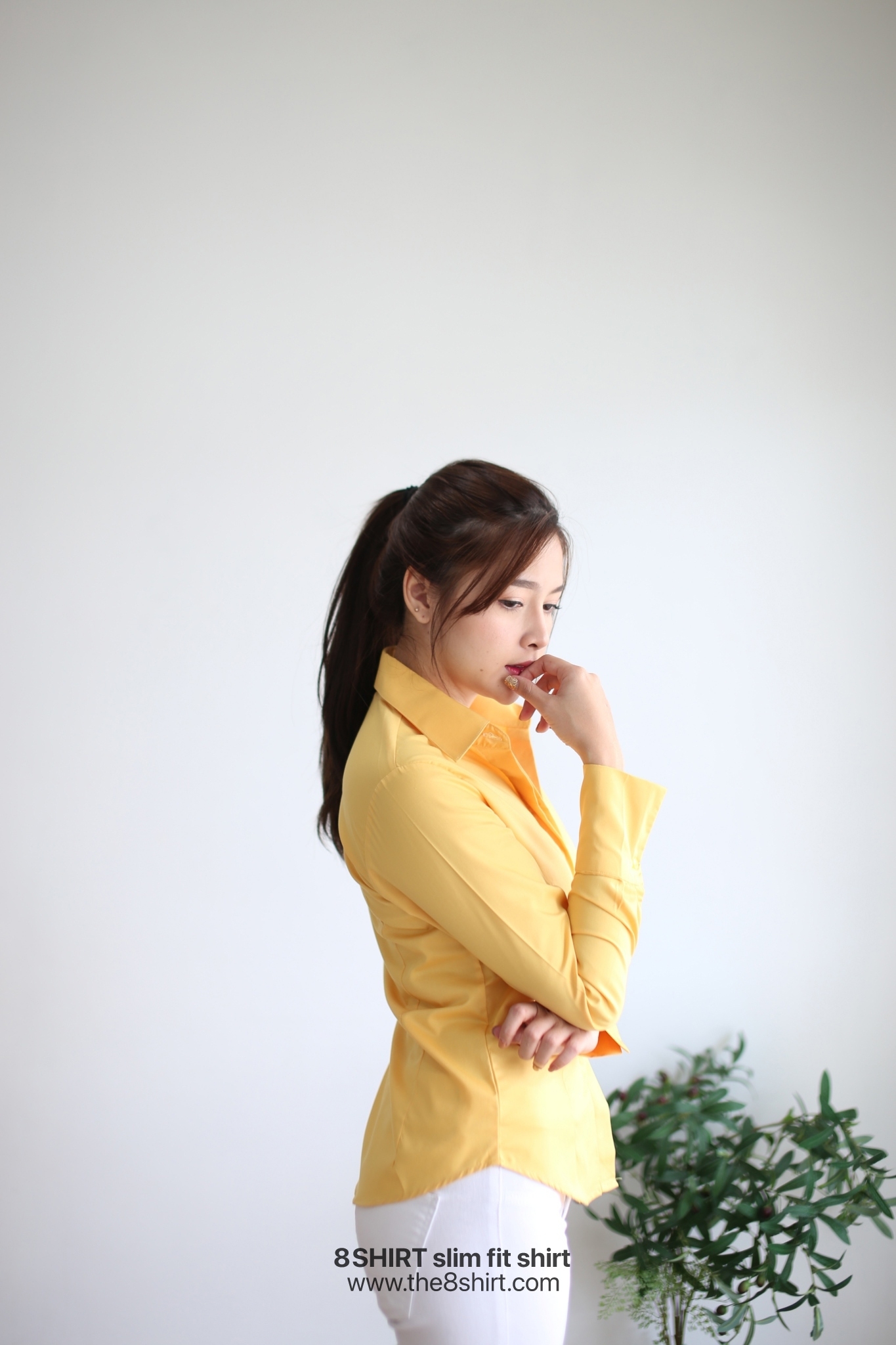 เสื้อเชิ้ตผู้หญิง สีเหลือง (Yellow) สลิมฟิต เข้ารูป แขนยาว เสื้อเชิ้ตทำงาน เสื้อยูนิฟอร์ม แบรนด์ 8SHIRT slim fit shirt พร้อมส่ง