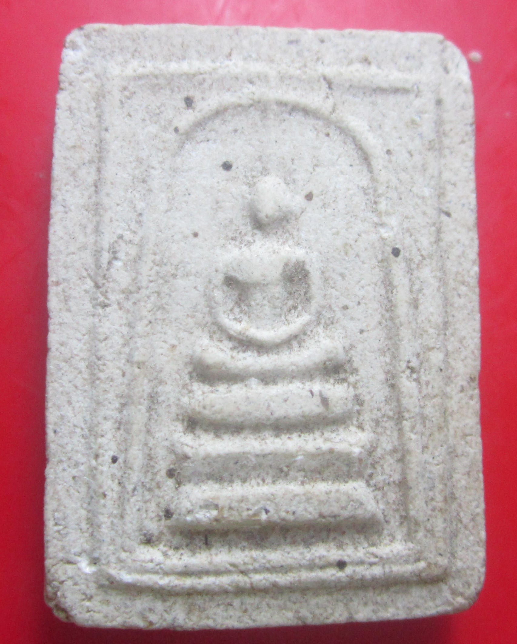 พระสมเด็จ3ชั้นกรอบกระจก หลัง ปั๊มยันต์แดง ไม่ทราบที่