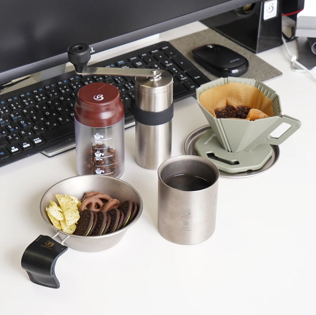 Plastic Dripper (Beige) อุปกรณ์ชงกาแฟ