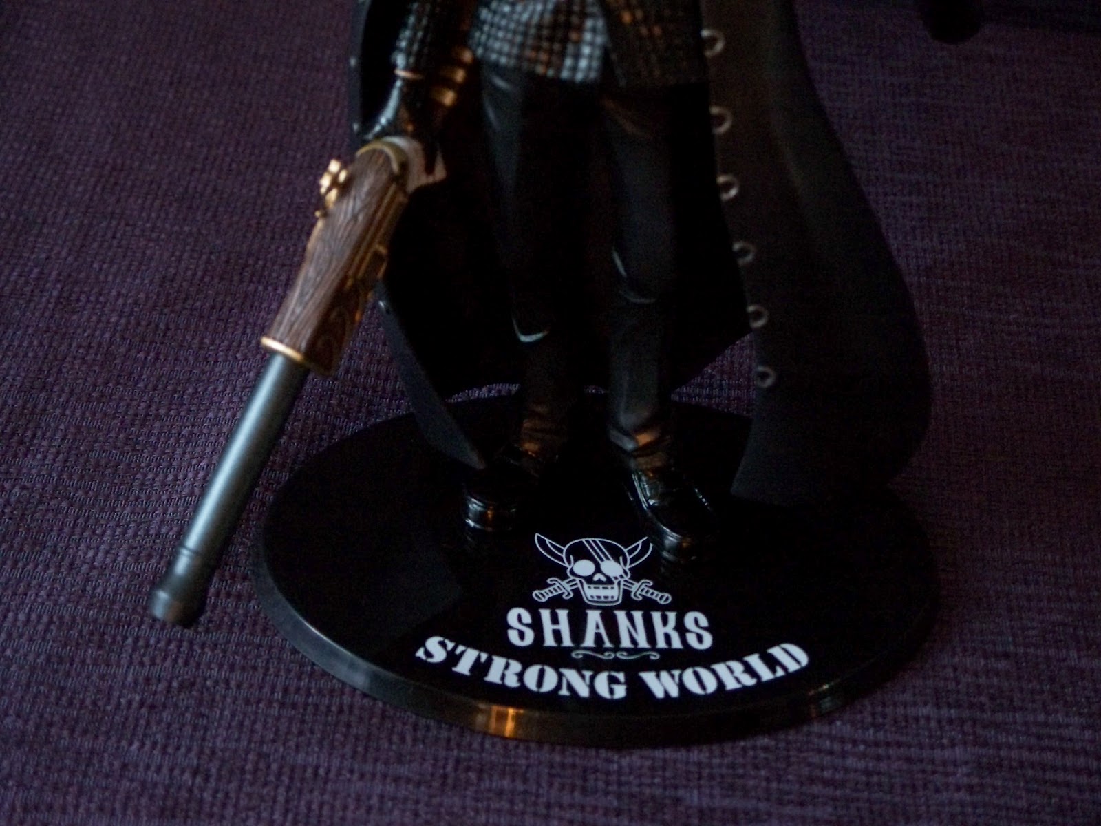Shanks Strong World ของแท้ JP แมวทอง - Figuarts Zero Bandai [โมเดลวันพีช]
