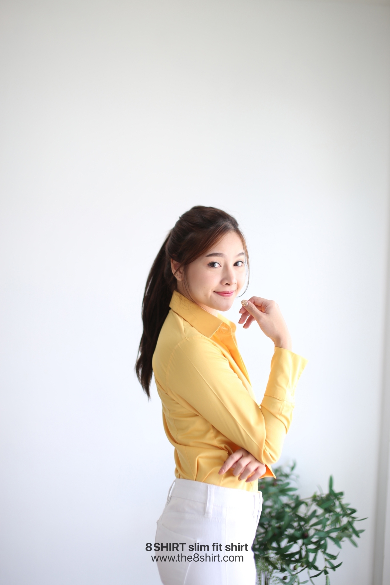 เสื้อเชิ้ตผู้หญิง สีเหลือง (Yellow) สลิมฟิต เข้ารูป แขนยาว เสื้อเชิ้ตทำงาน เสื้อยูนิฟอร์ม แบรนด์ 8SHIRT slim fit shirt พร้อมส่ง