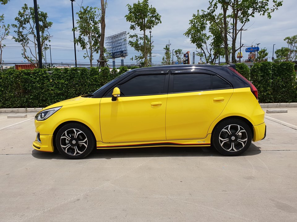 Rider M By MJ VS MG-ZS'2018 [พร้อมส่งความสุขไปทุกเส้นทาง]