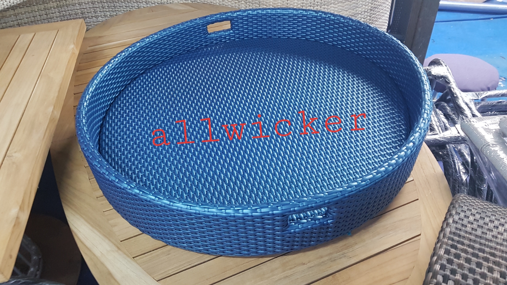 ถาดลอยน้ำหวายเทียม ทรงกลม 80ซม. สูง14ซม.หวายเทียม สำหรับใส่สำรับอาหาร หรือเครื่องดื่มเสริฟริมสระ หรือลอยในสระน้ำได้