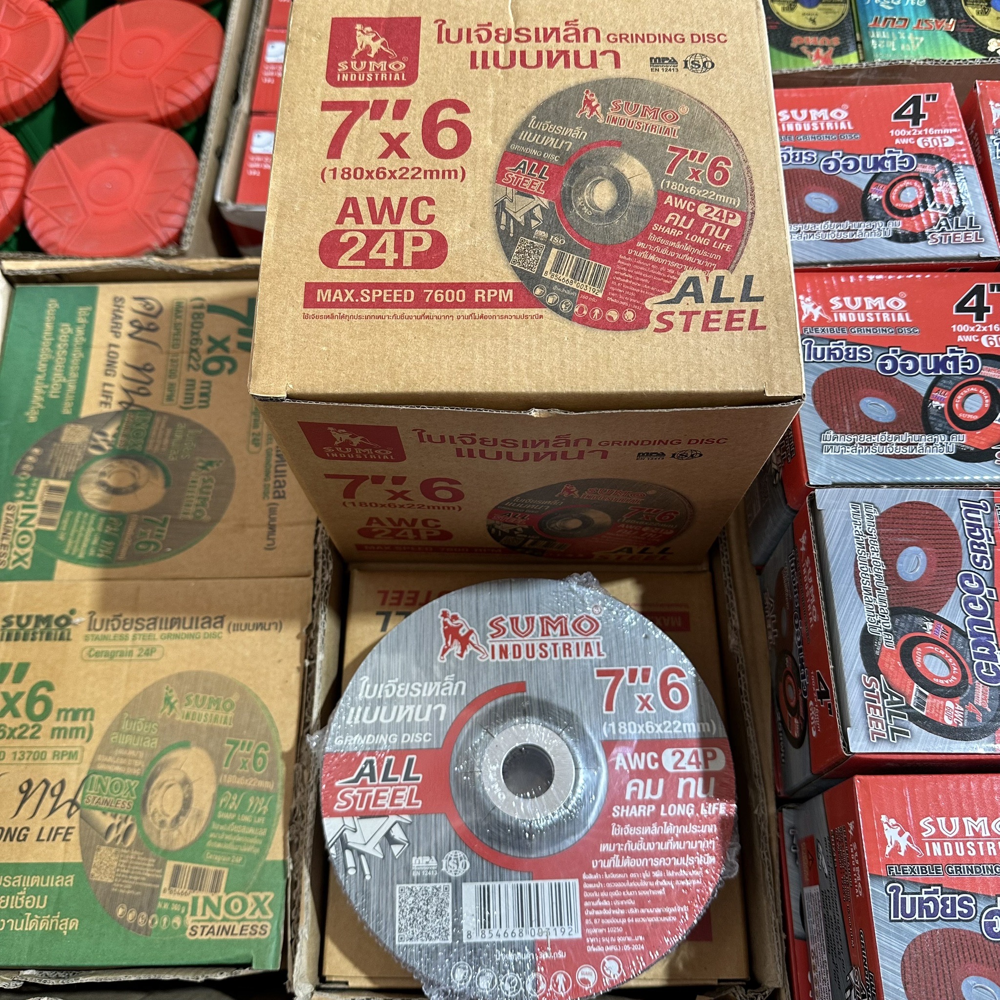 แผ่นเจียร์ SUMO 7x6นิ้ว AWC24P สีแดง (180x6mm)