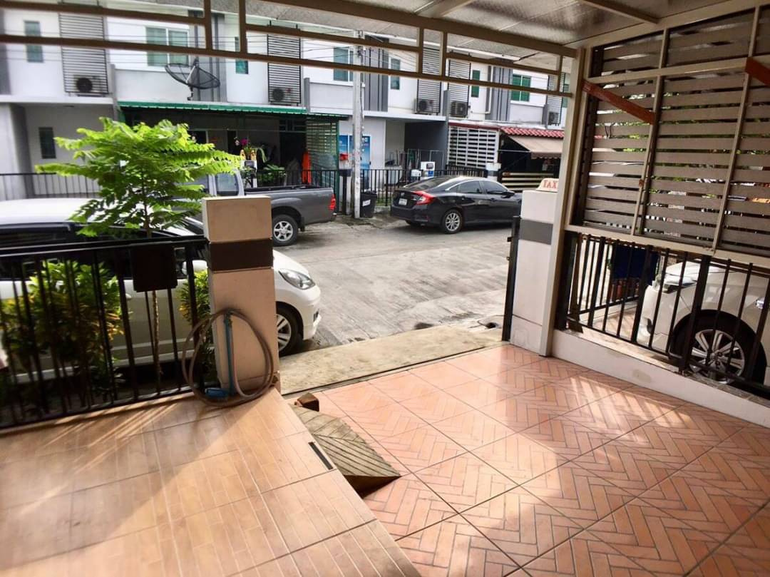 ขาย ทาวน์เฮ้าส์ 17.4ตรว. เพชรเกษม 63(วัดม่วง)8