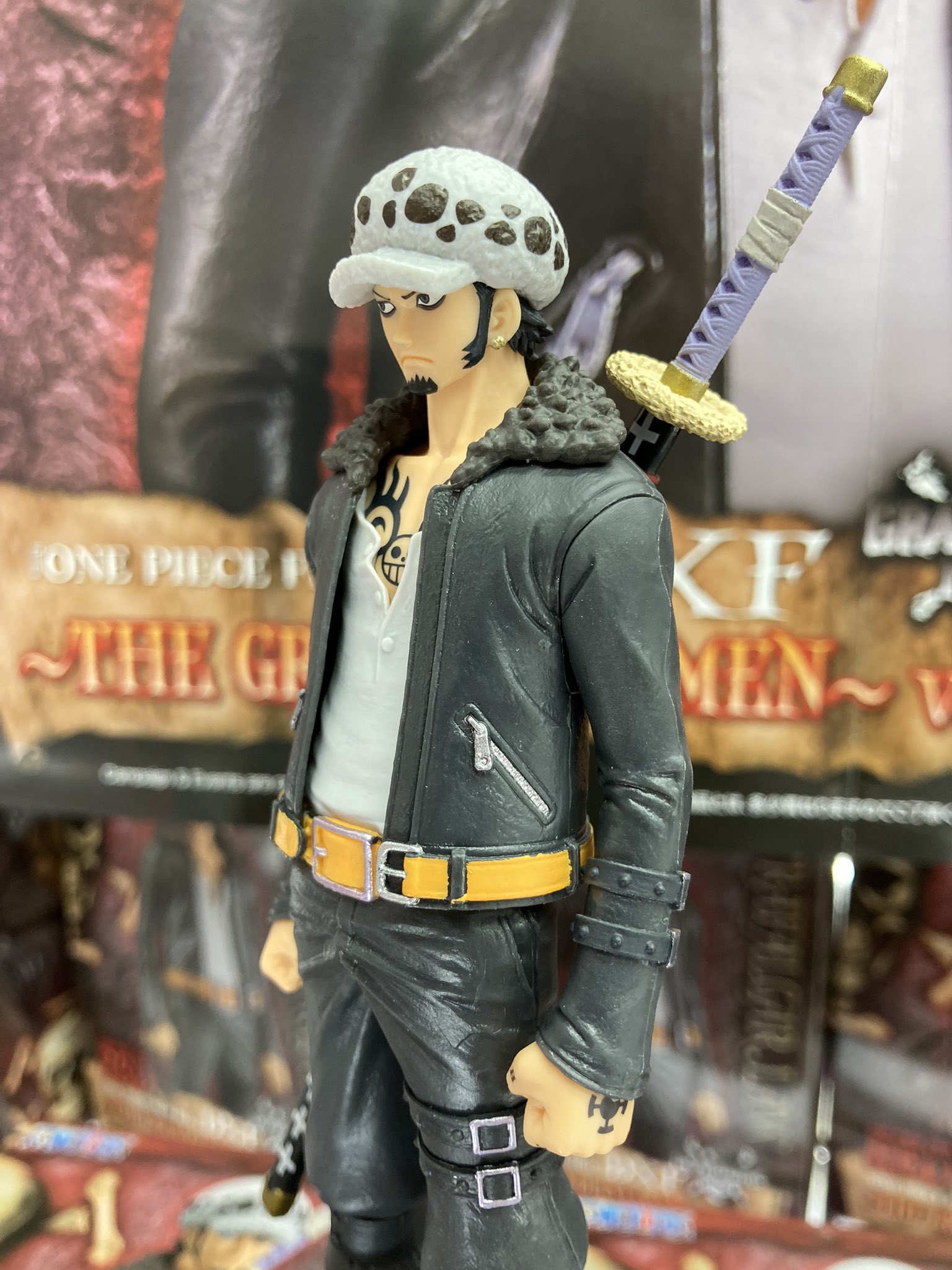 Law Film Red ของแท้ JP แมวทอง - Grandline Men Banpresto [โมเดลวันพีช]