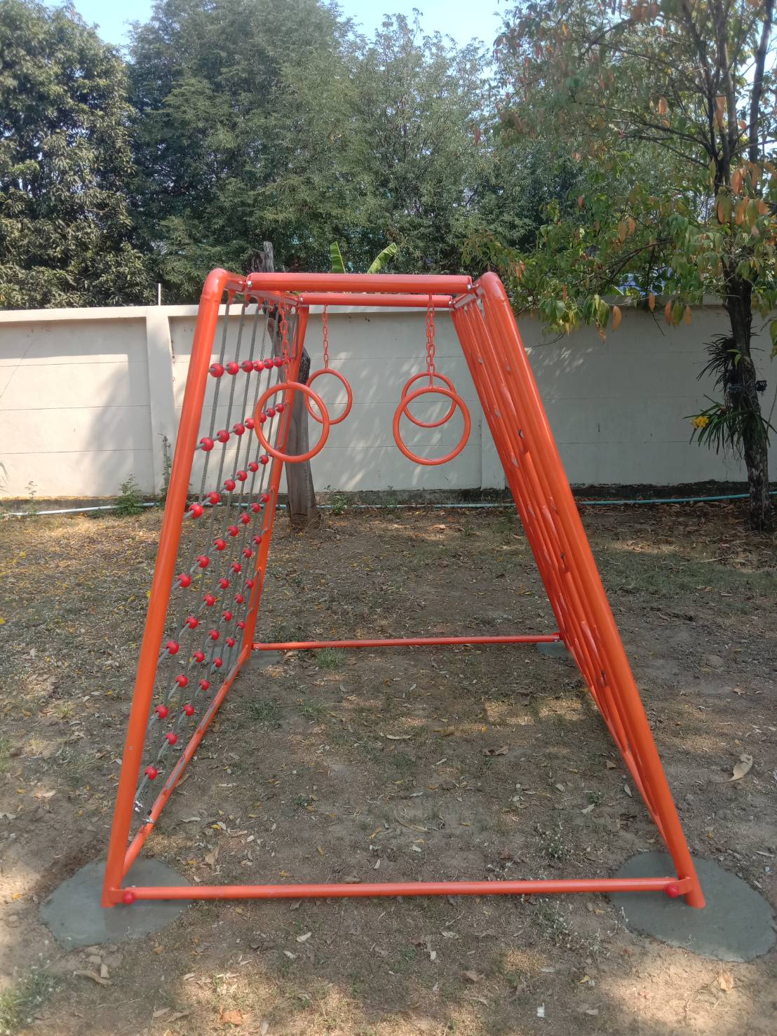 เครื่องเล่นสนามเหล็ก ชุดปืนป่ายรวมมิตร 6 in 1 , เครื่องเล่นสนามกลางแจ้ง,ปีนป่ายรวม,บาร์ไต่,บาร์โหน,เครื่องเล่นเด็ก พร้อมส่ง ราคาโรงงาน ขนาด 160x185x170 ซม.