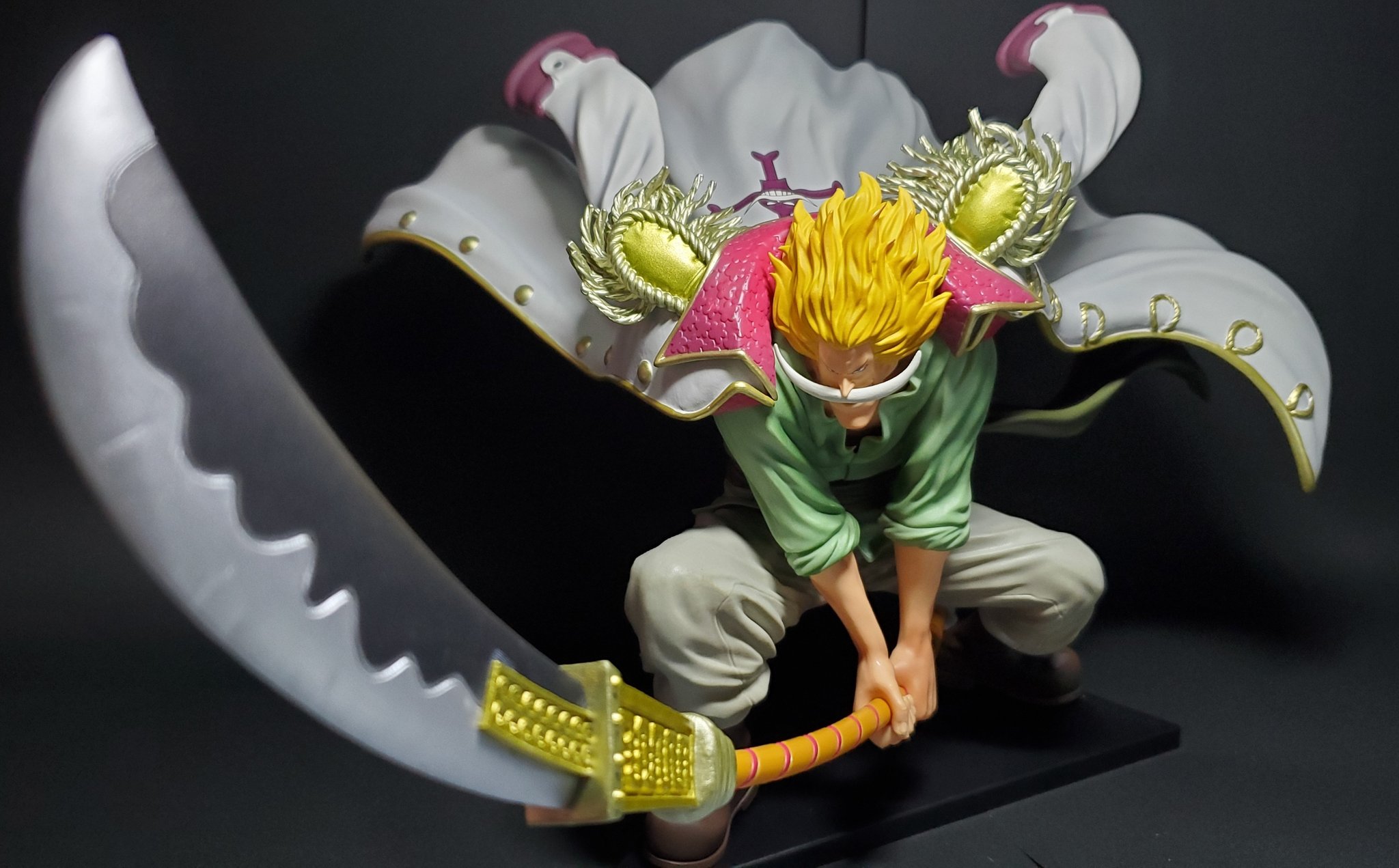 Gol D Roger VS Edward Newgate ของแท้ JP แมวทอง - Ichiban Kuji Banpresto [โมเดลวันพีช] (2 ตัว)