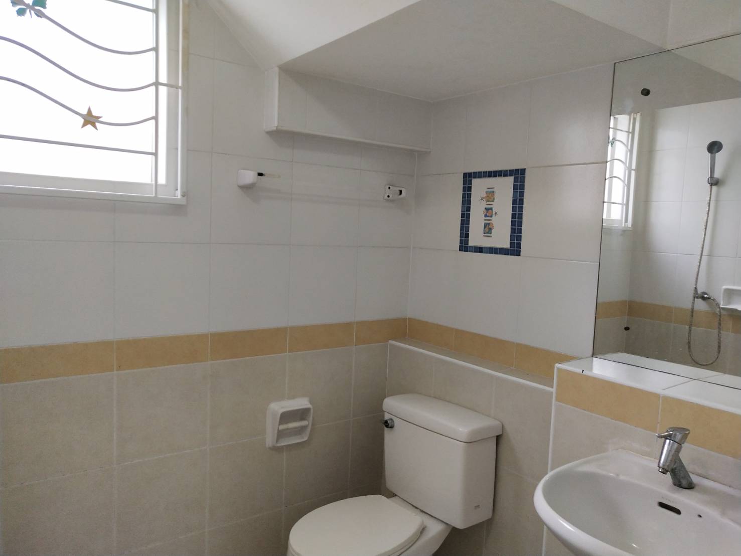 **ขายแล้ว** ขายบ้านเดี่ยว 2 ชั้น ม.พฤกษ์ลดา-พุทธสาคร (สาย4 ตัดใหม่) เจ้าของโครงการ : แลนด์แอนด์เฮ้าส์ - เนื้อที่ 55.8 ตร.ว. - พื้นที่ใช้สอย 136 ตร.ม. - ขนาด 3 ห้องนอน 2 ห้องน้ำ