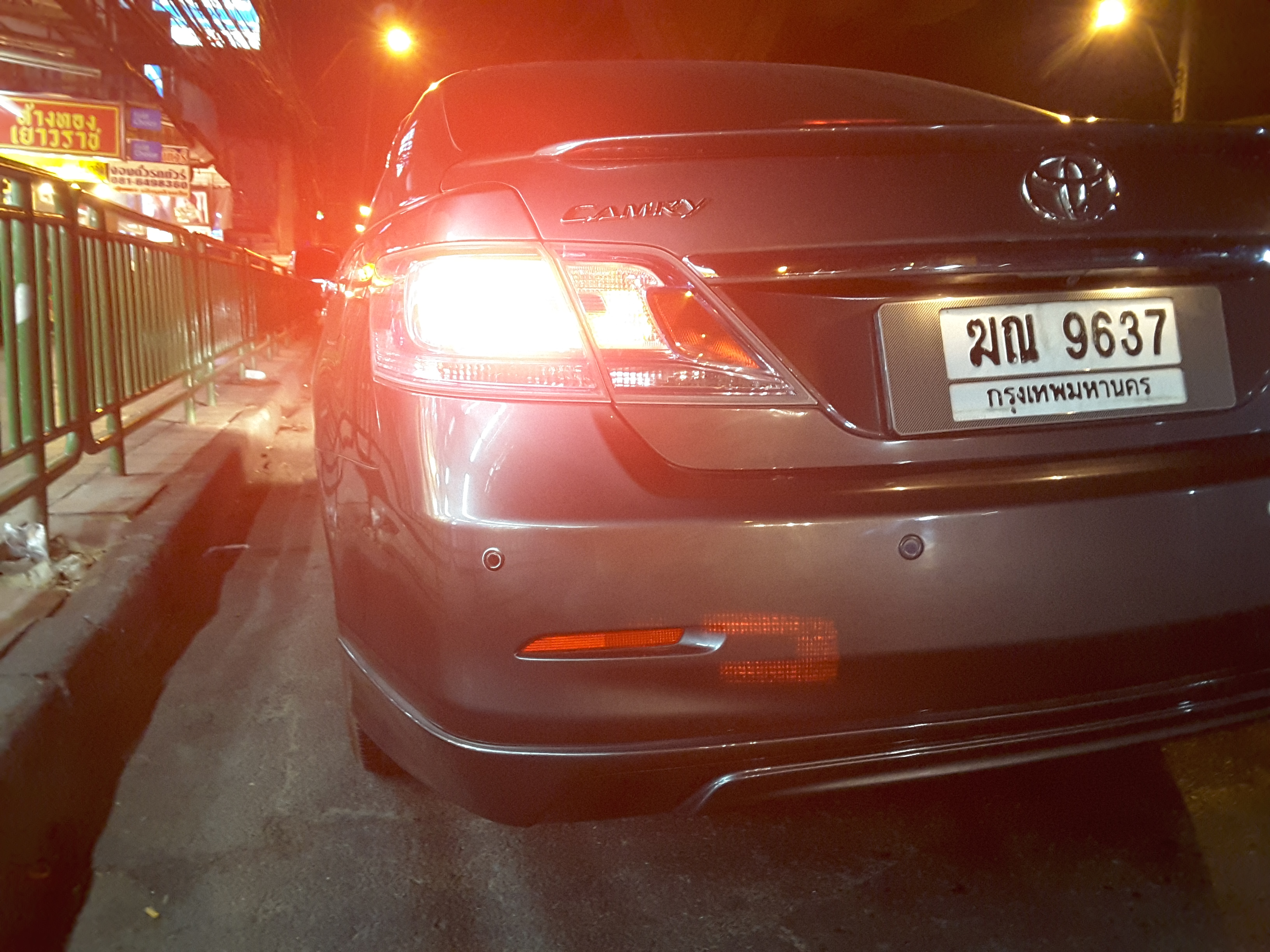 9DEN&RBS VS TOYOTA CAMRY HYBRID'09-11[ชุดแต่งหล่อเหลาที่ใครๆก็ต้องเหลี่ยวมอง]