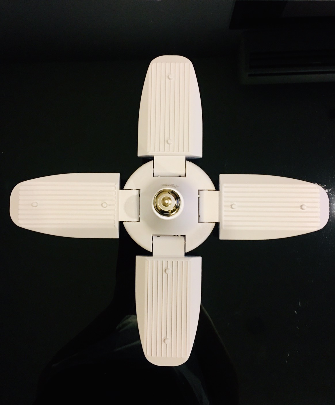 หลอดไฟLED ดอกไม้ 5 ดวง/ LED Deformable Lamp