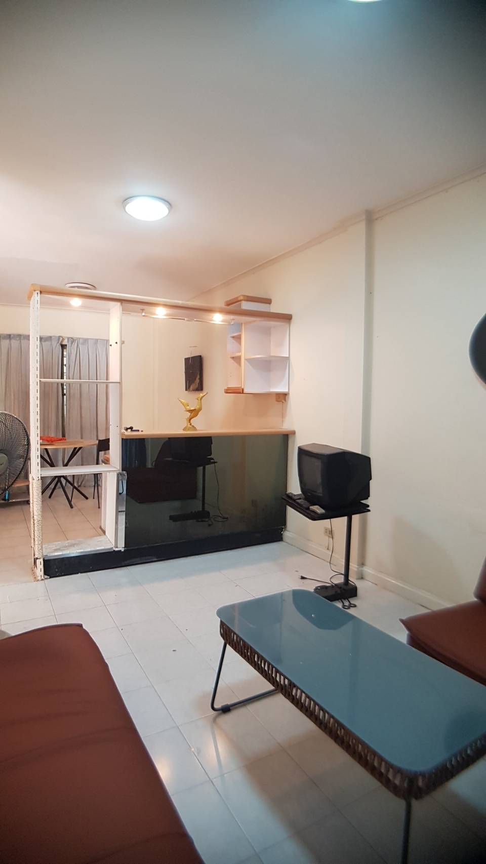 ให้เช่า ทาวน์เฮ้าส์ 2 ชั้น หมู่บ้านปาริชาติ ปิ่นเกล้า-พุทธมณฑลสาย4 บนทำเลศักยภาพ ใกล้ ม.มหิดล เซ็นทรัลศาลายา และ ทางด่วน พร้อมเฟอร์นิเจอร์ เครื่องใช้ไฟฟ้า