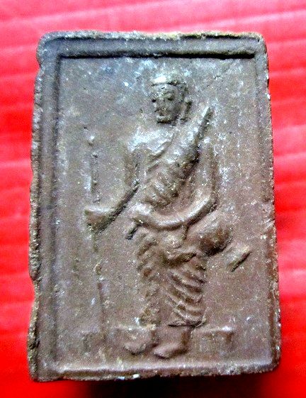 พระสมเด็จหูตุ่ม หรือพระรัศมี หลังพระสีวลี ถือไม้เท้า พระแท้ฯฯไม่ทราบที่ พระตัวจริงสวยน่าเก็บครับผม